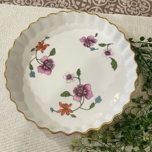 Royal Worcester Astley Fine Porcelain Round Fluted Quiche Baking Dish Vintage